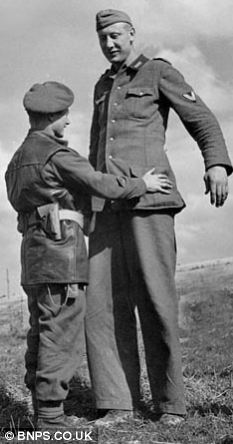 ����!��ս�¹����ʿ����С��Ӣ��ʿ����²