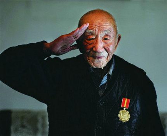 �ϱ��͵�40�� ���ݾ���������