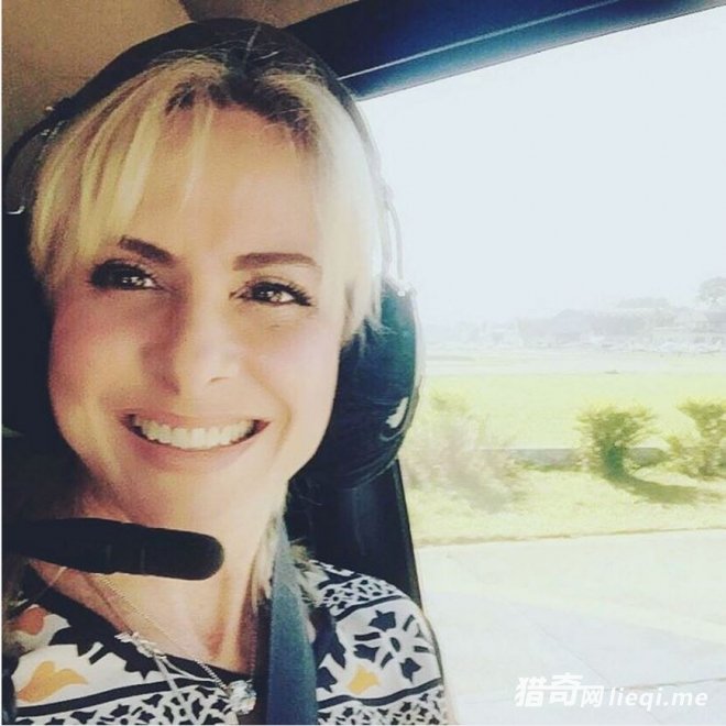 ��ͬ����50���Ů�˳�ʲô���ӣ�����������������û��Ȼ��ϵ(1)