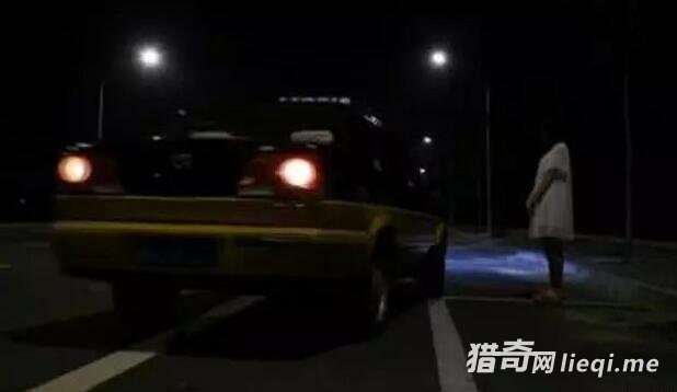 ˾��ÿ����ͬһ��Ů�˿� ��֪�������