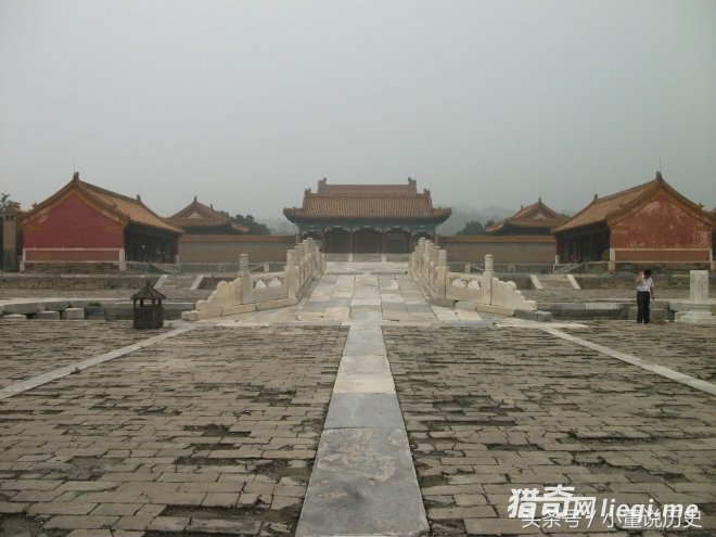 �й��������꿴�Ƽ򵥣���ʵ�����ޱ��еĽ���������Դ�����Ǹ���(1)