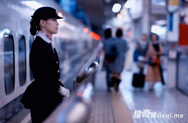 ������ɫɫ���ձ����������ڵ���(1)