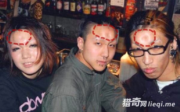 ʵ���ձ��������еı���ͷ�����ѣ����֡��������Ͳ���(1)