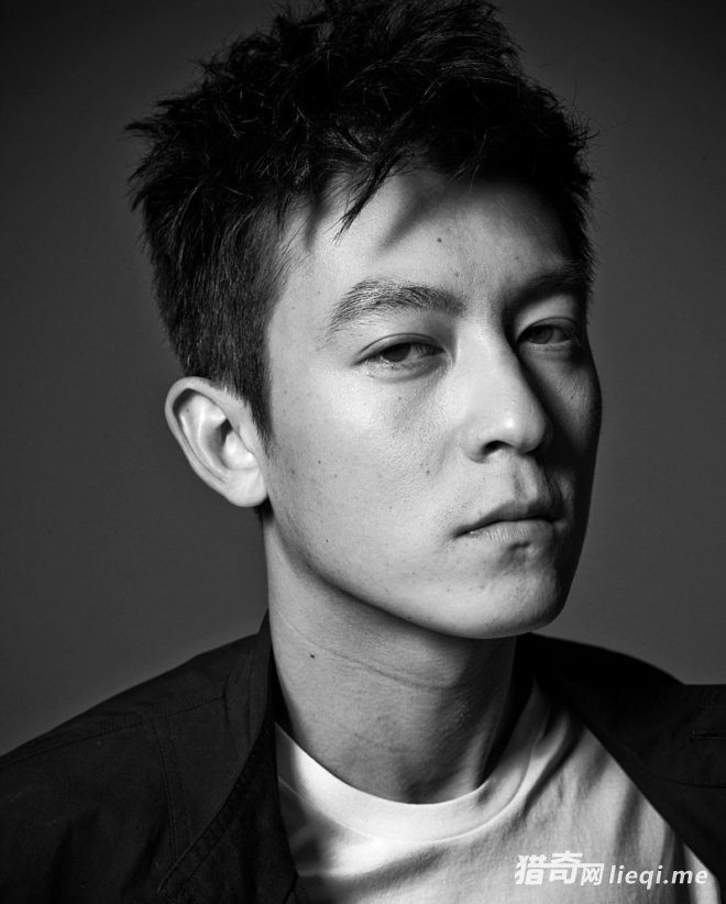 ��������Ȧ��Ǳ������Ļ���¹�ϣ��������Ů��ƭ�ߴ���֮��(1)