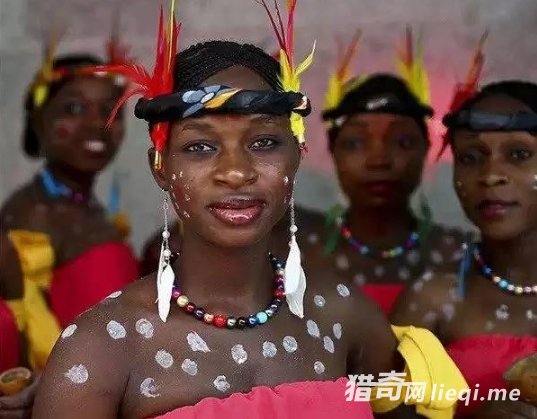 �̵�ȫ��Ȣ���������׵Ĺ��ң�ӡ�ȡ�Խ���ϰ�(1)