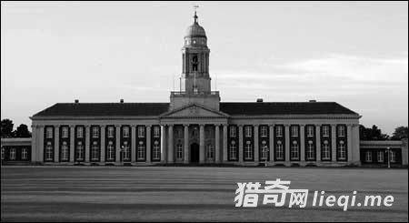 ����ʮ��������У���й������ϰ������У��������һ������(1)