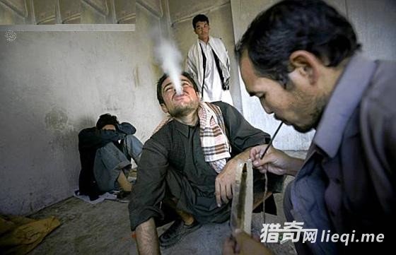 ����ĸ�ĸΪʹ���Ӱ�������ι����ѻƬ��(3)