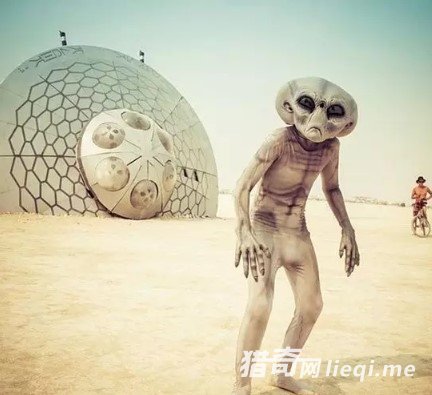 ��������ڵ�����ÿ��ֻ����8�죬֮����˼�������(2)