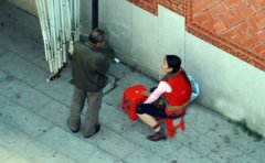 ��ͷ��ЬŮ�ľ���һĻ