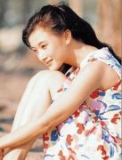 ����Ӣ������Ů�����ع�