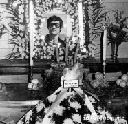 ��С���������ڹ��� ���˿����ŭ