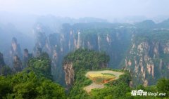 ���ϣ����ɸ߷嶥�ϵ�һ�����浾��!