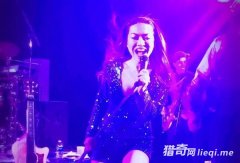 ���й��¸���2��ѧԱ�����Ǹ������� ���Ӹ������Ϻͼ�ͥ��������