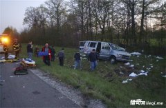 ��Ů�������������������Լ�����ȥ���Ǹ�Ů��