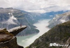 15���������Ӿ��߳��������ü����㣬���һ���Ǽ�ֱ����