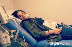 Ů��������ˮ���ѣ�Ϊ�Ⱥ���ÿ���16��ˮ